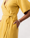 Střih Aaria Mini Wrap Dress | Šaty