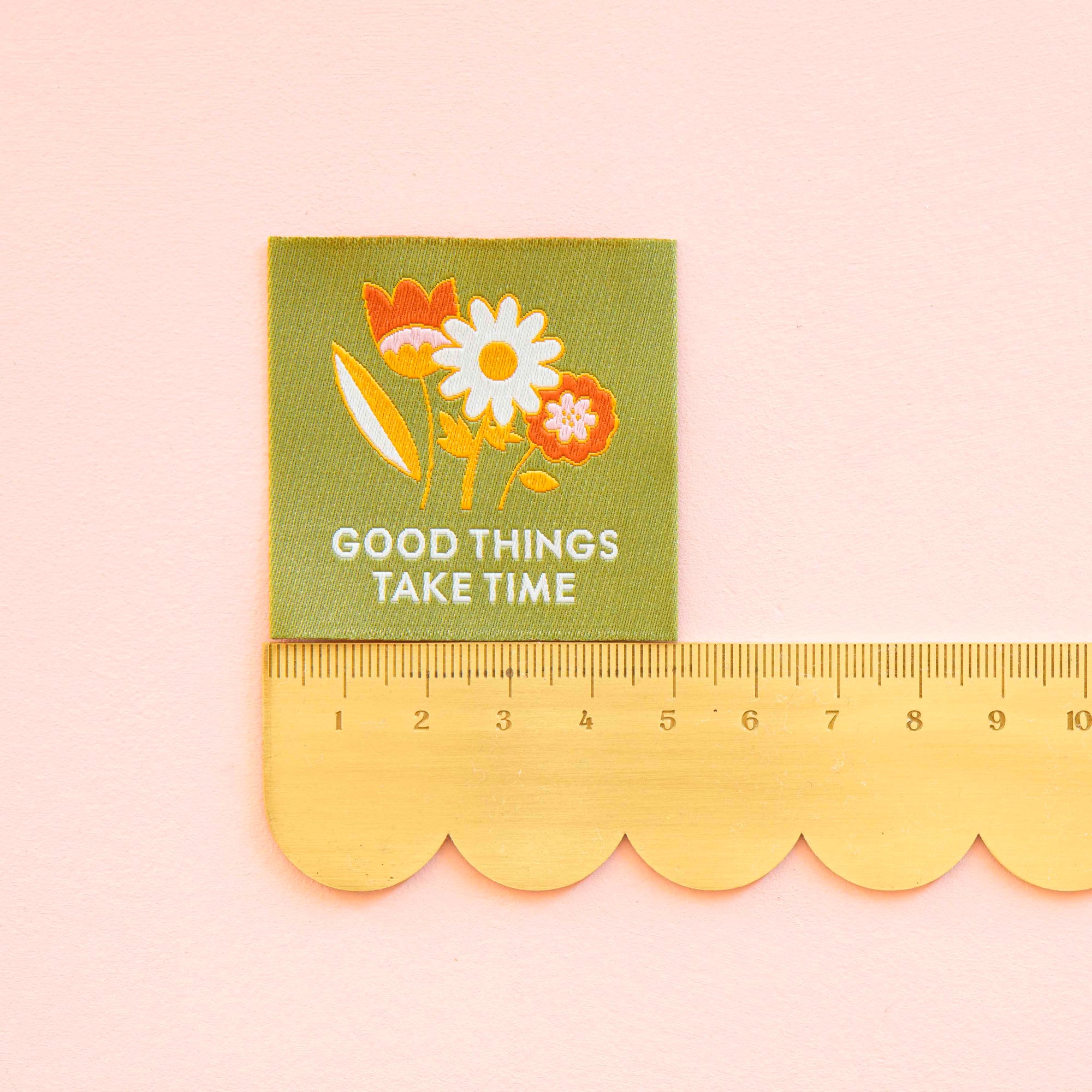 Štítky na oblečení "Good Things Take Time" || Sarah Hearts