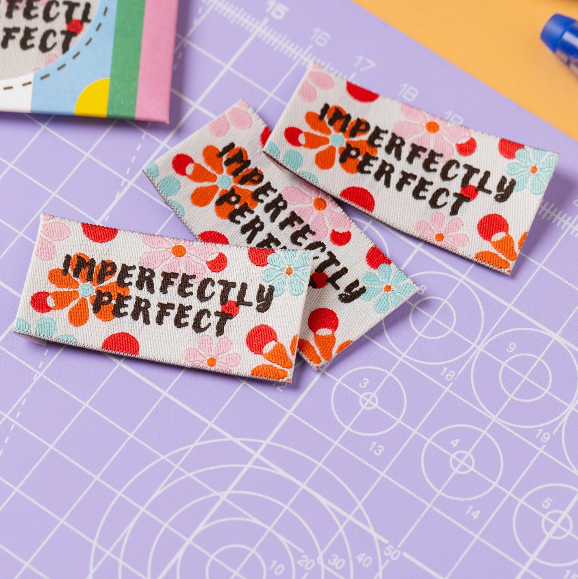 Little Rosy Cheeks "Imperfectly Perfect" | Štítky na oblečení