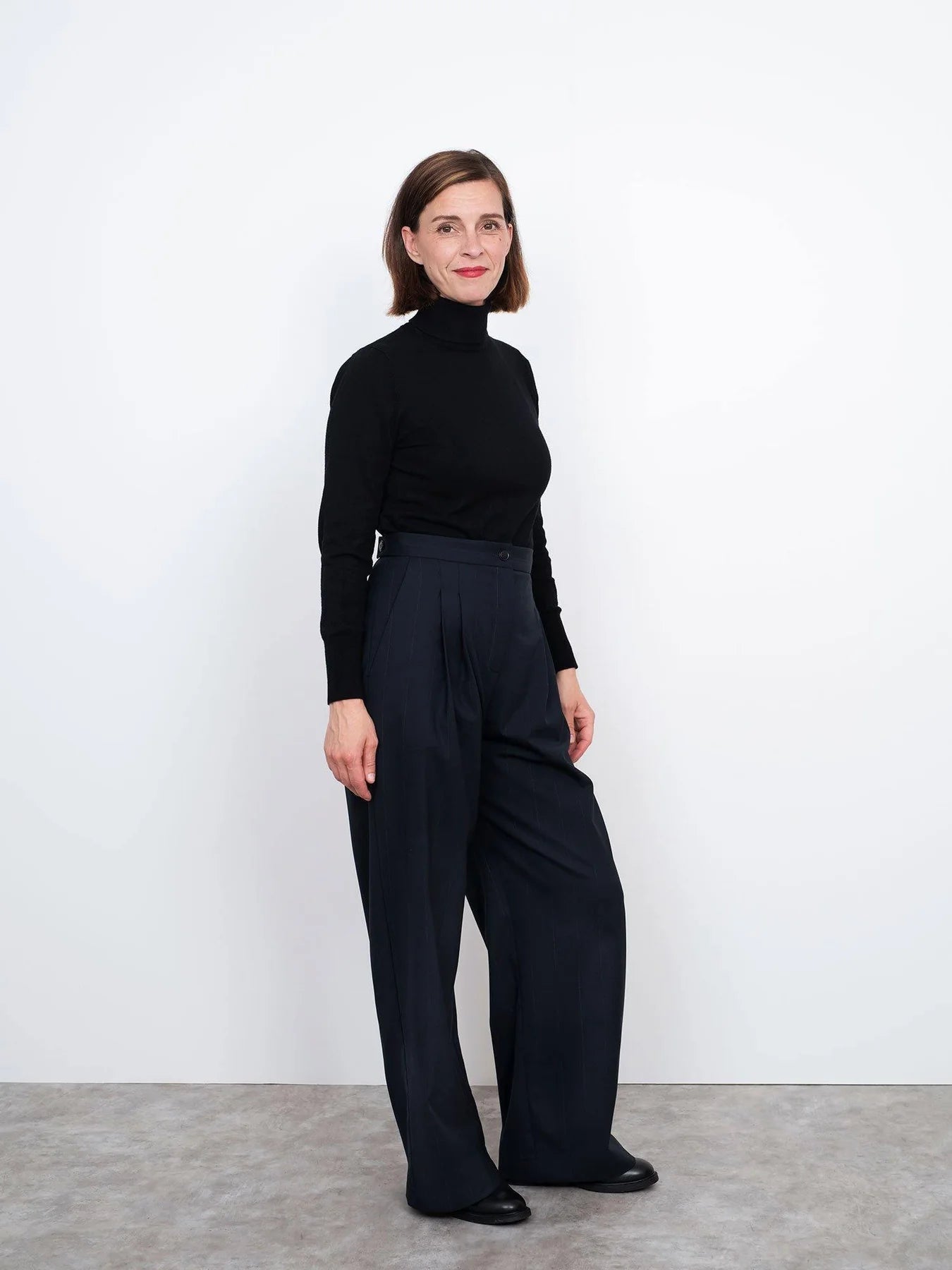 Papírový střih High Waisted Trousers
