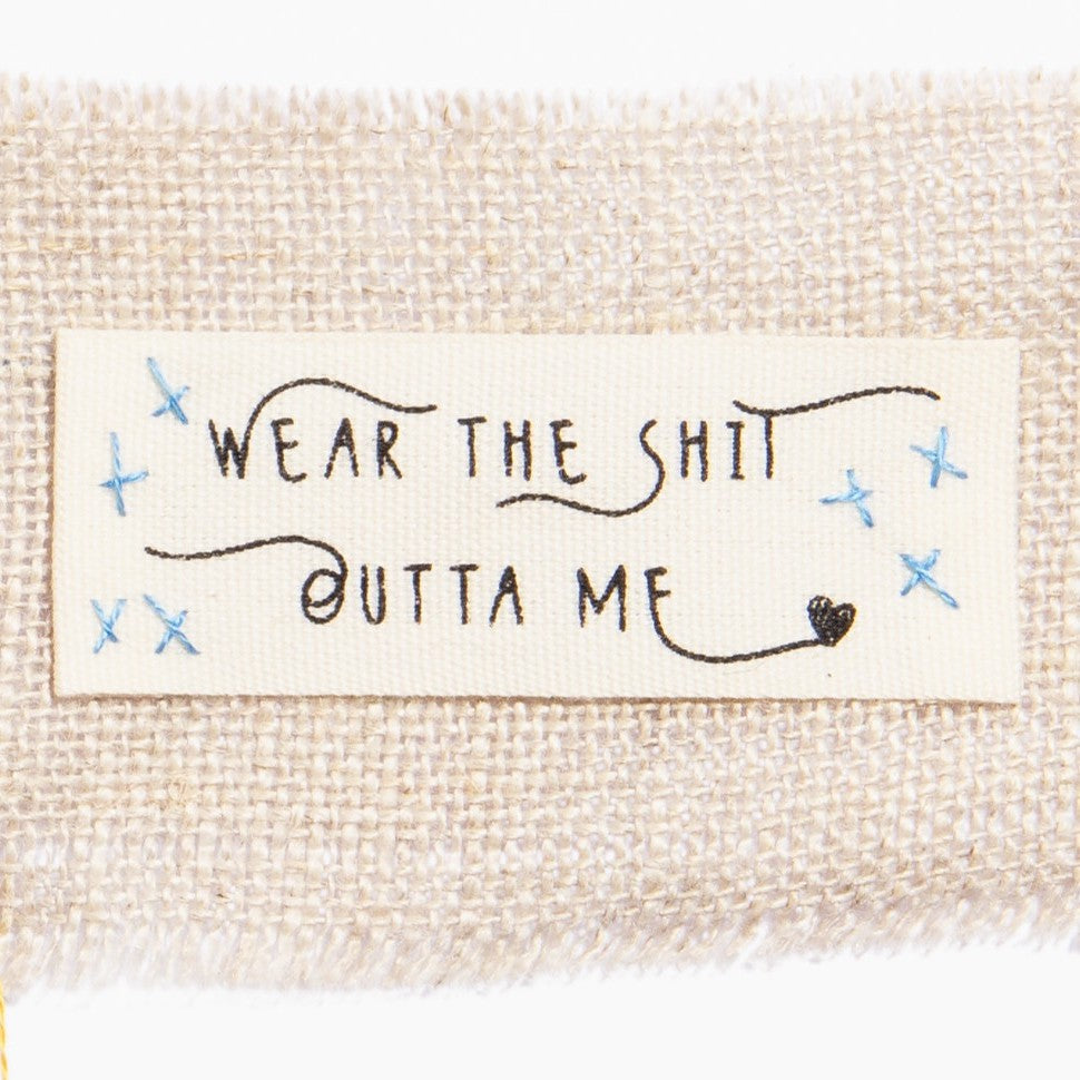KATM štítky "Wear the Shit Outta Me"