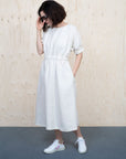 Papírový střih Cuff Dress | Šaty