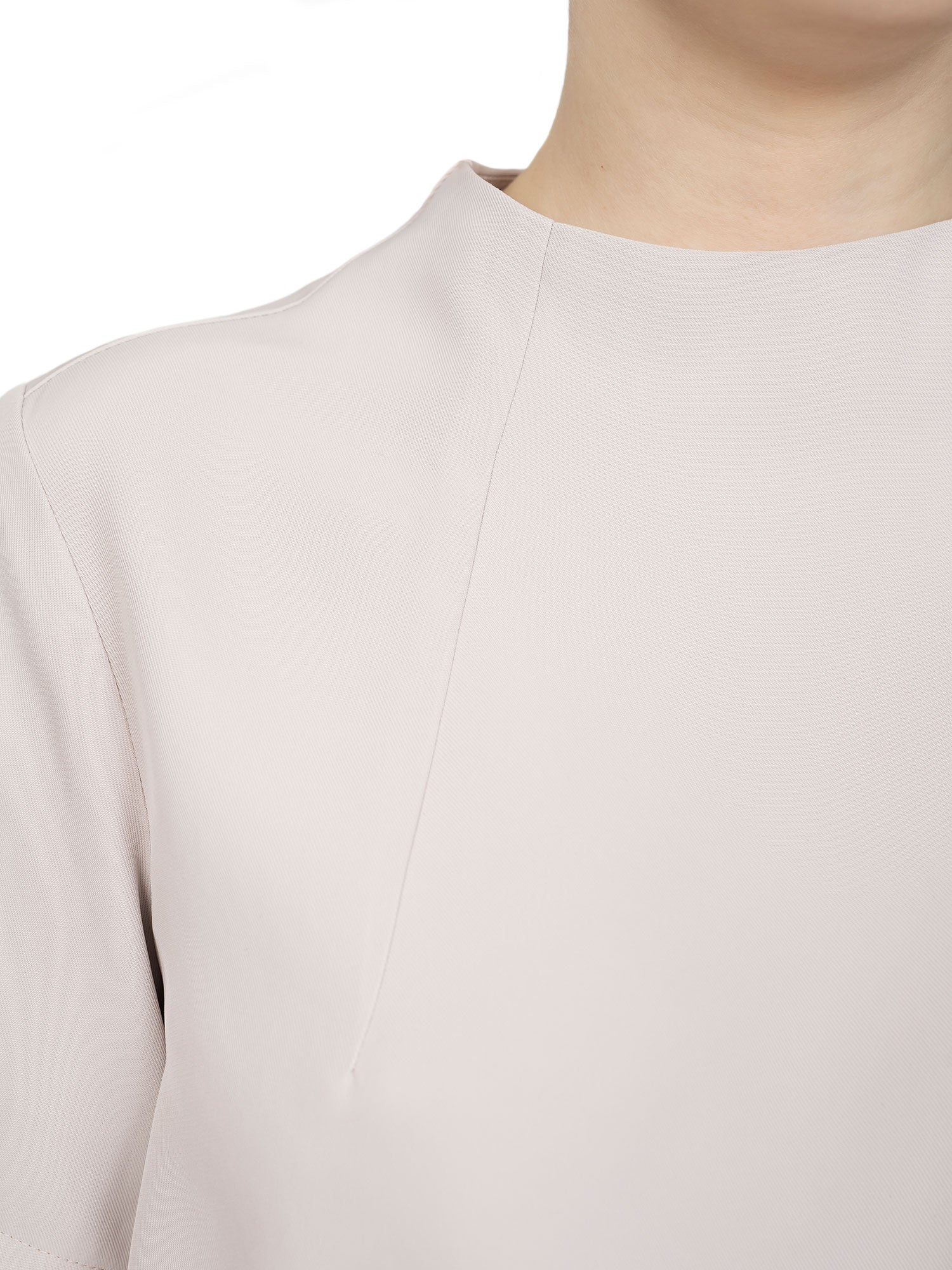 Papírový střih Funnel Neck Top