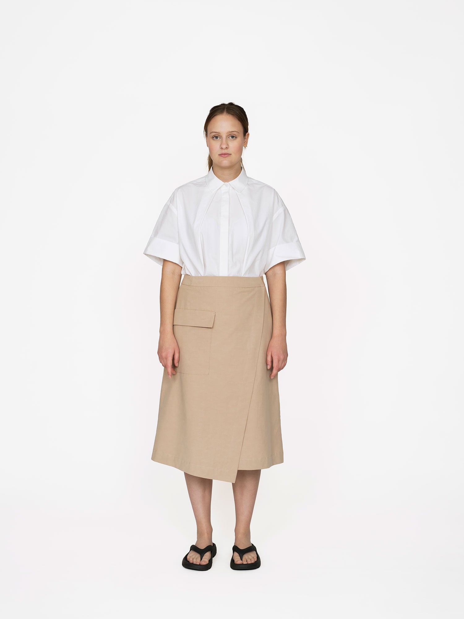 Papírový střih Asymmetric Midi Skirt