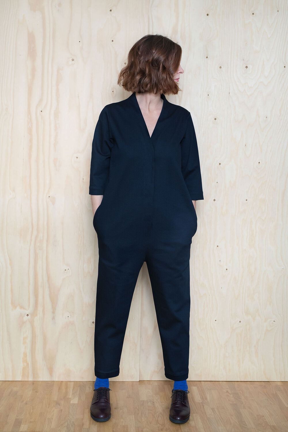 Papírový střih V-Neck Jumpsuit