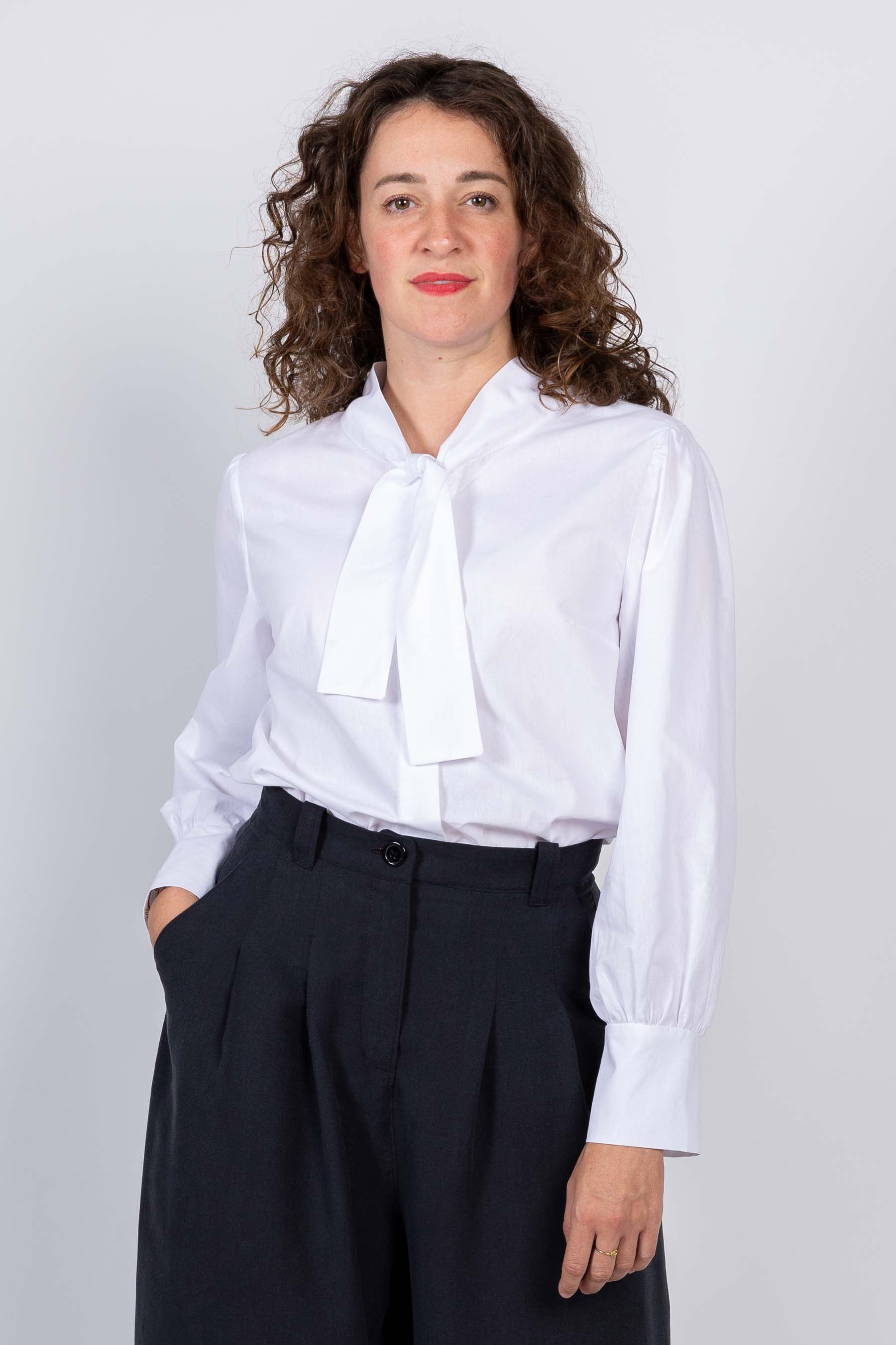 Papírový střih I AM Pearl | Halenka