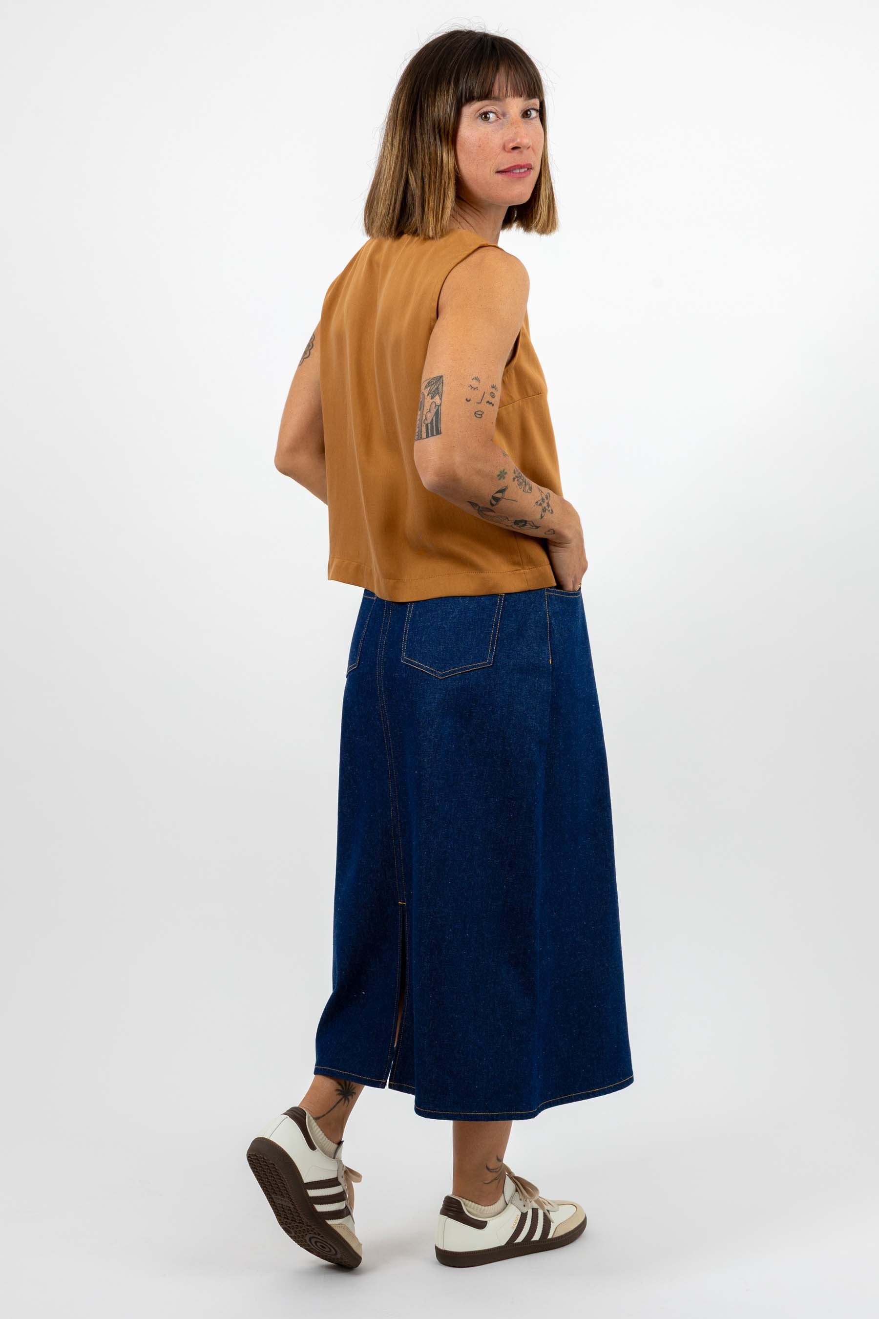 Papírový střih I AM Ruby | Sukně