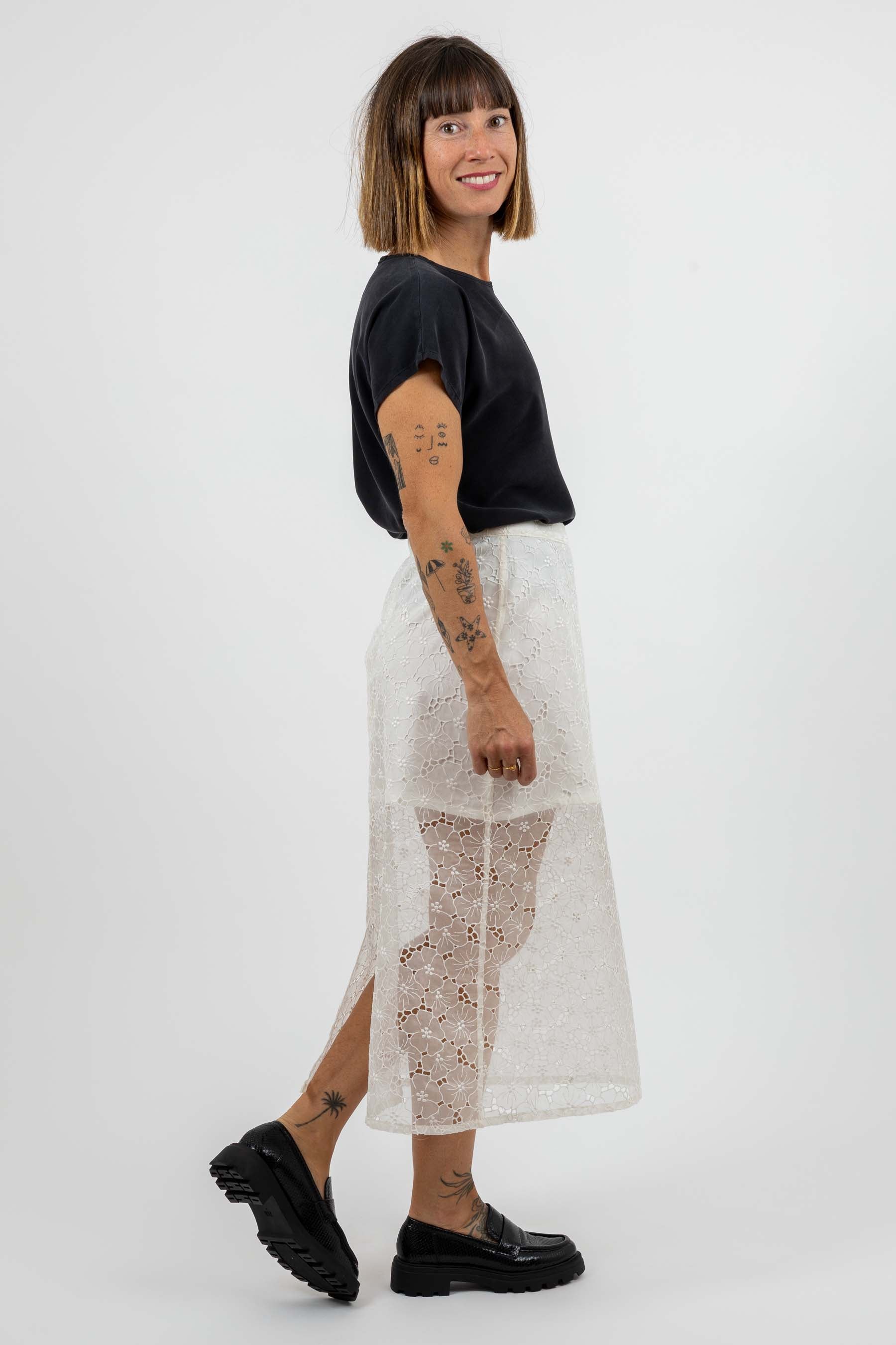 Papírový střih I AM Ruby | Sukně