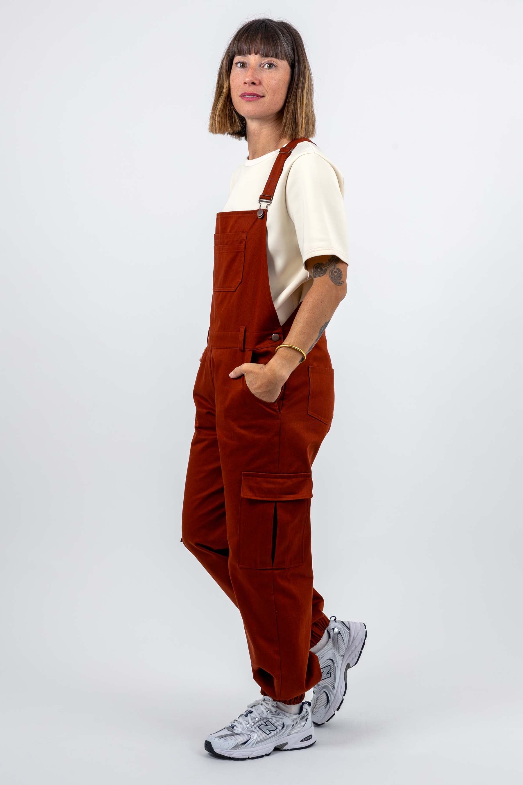 Papírový střih I AM Diamond | Kalhoty s laclem