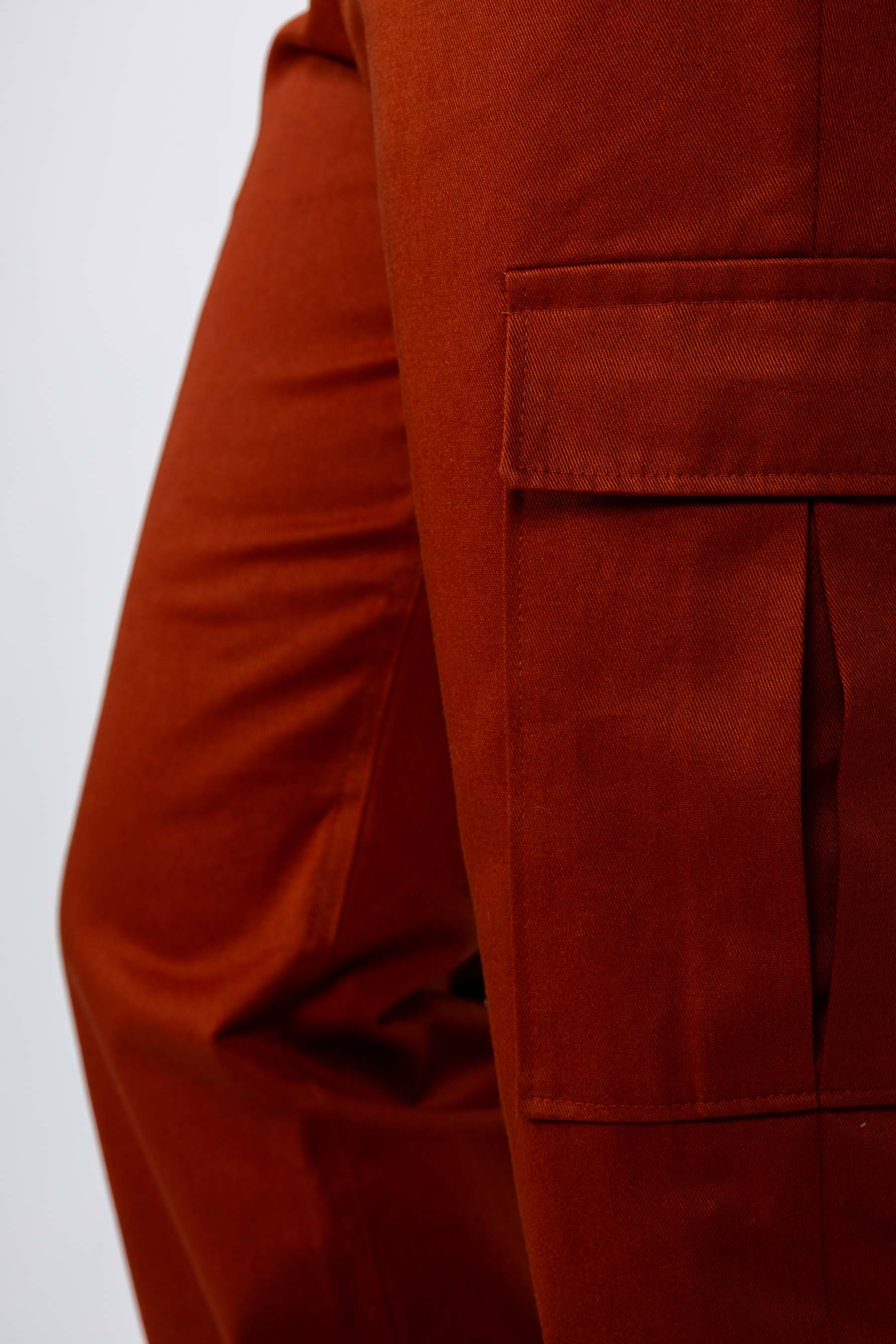 Papírový střih I AM Diamond | Kalhoty s laclem