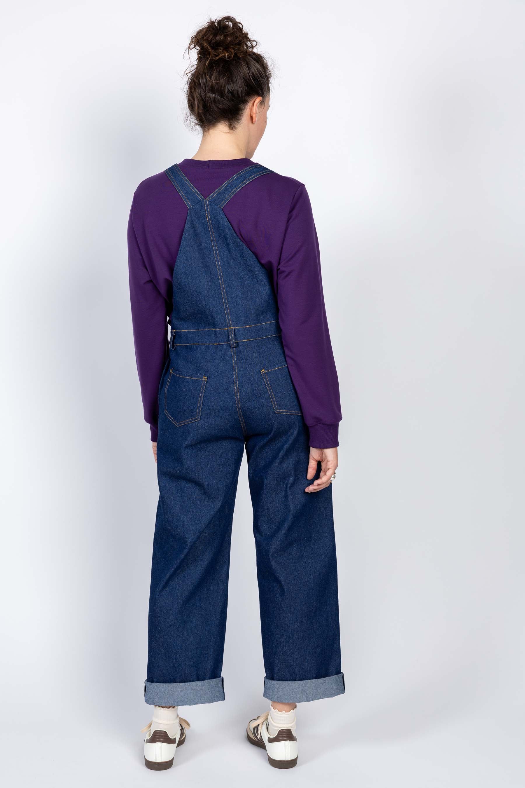 Papírový střih I AM Diamond | Kalhoty s laclem