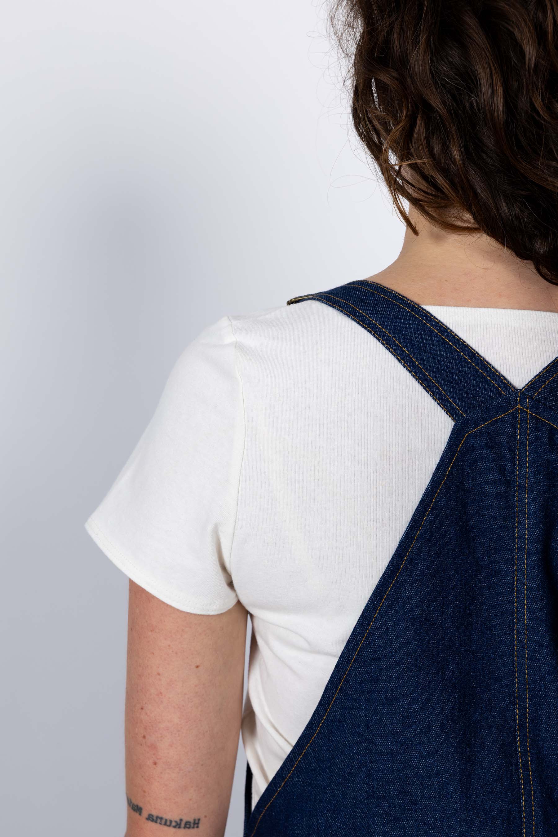 Papírový střih I AM Crystal | Šaty