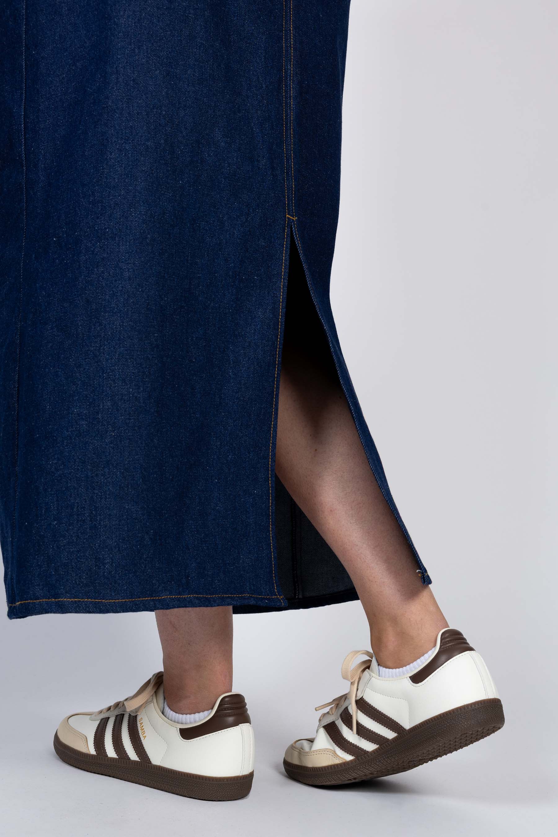 Papírový střih I AM Crystal | Šaty