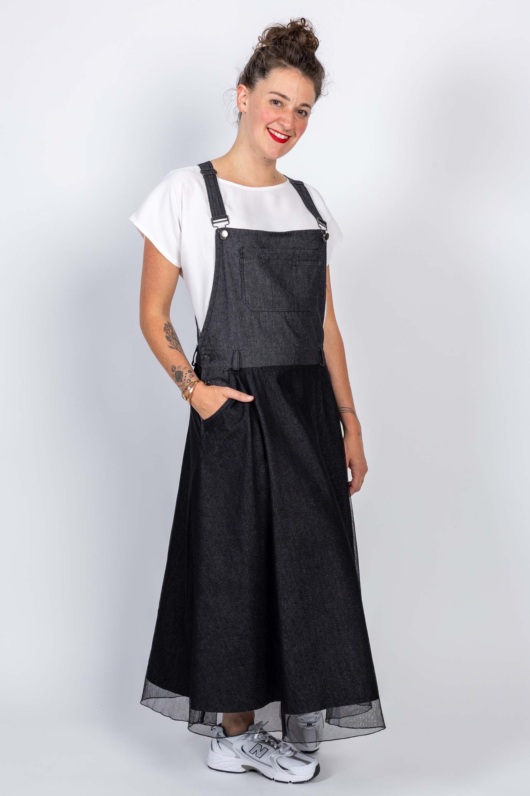 Papírový střih I AM Crystal | Šaty