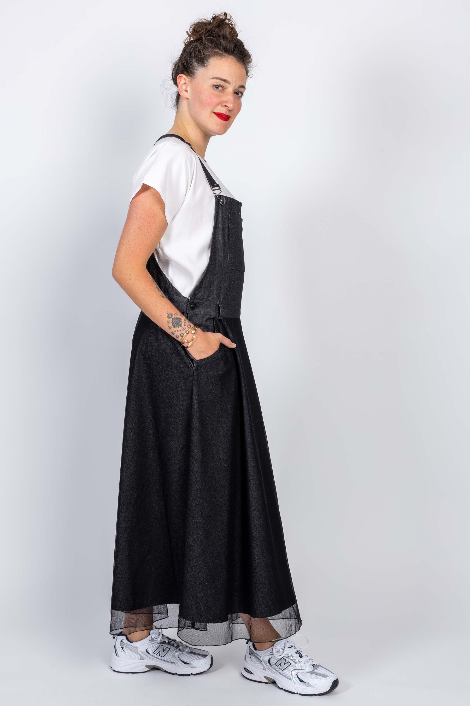 Papírový střih I AM Crystal | Šaty