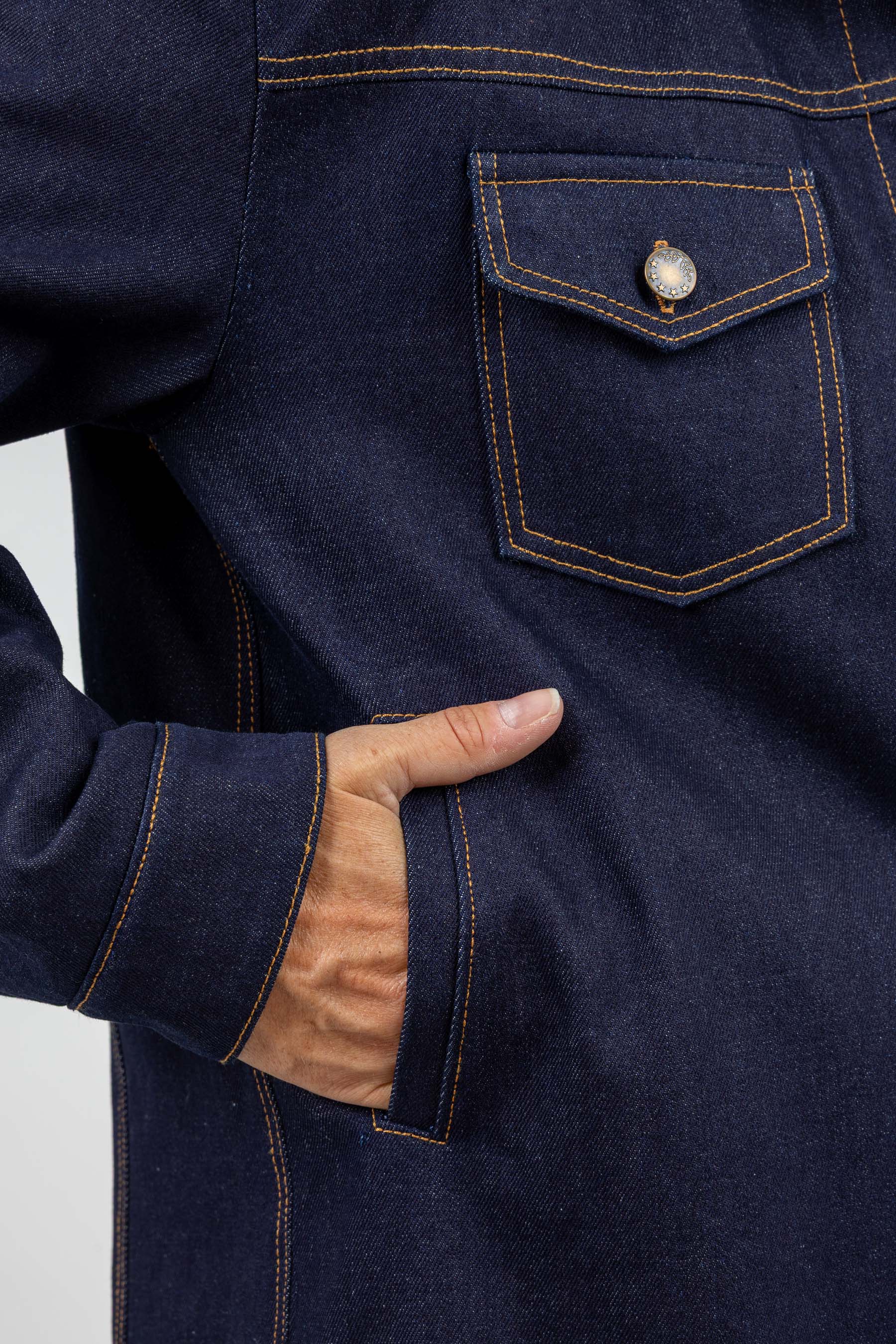 Papírový střih I AM Gold || Bunda