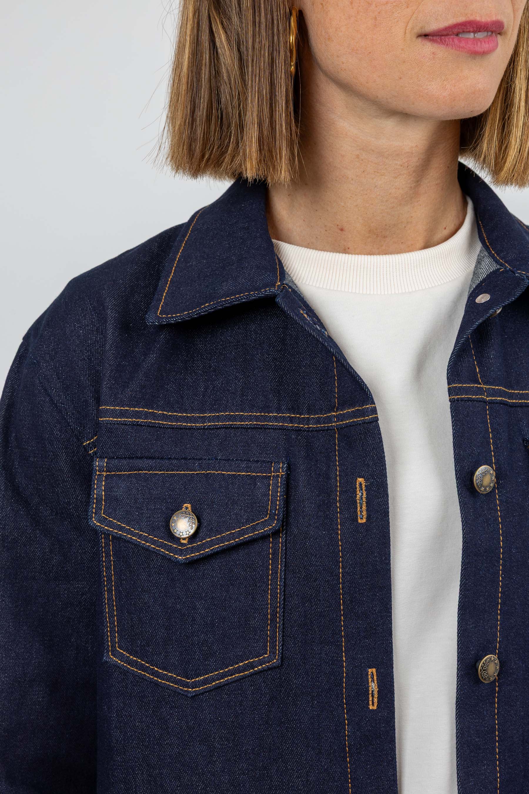 Papírový střih I AM Gold || Bunda