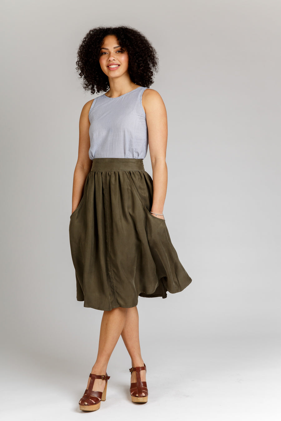 Papírový střih Brumby Skirt