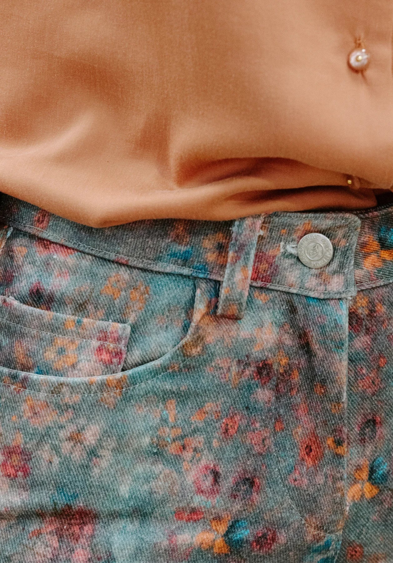 Papírový střih Worn Jeans || Kalhoty