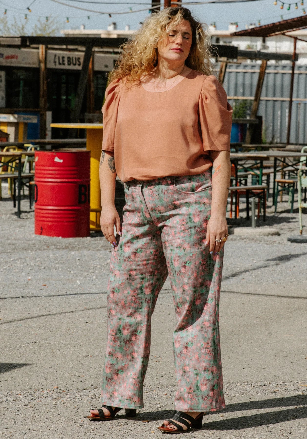 Papírový střih Worn Jeans || Kalhoty