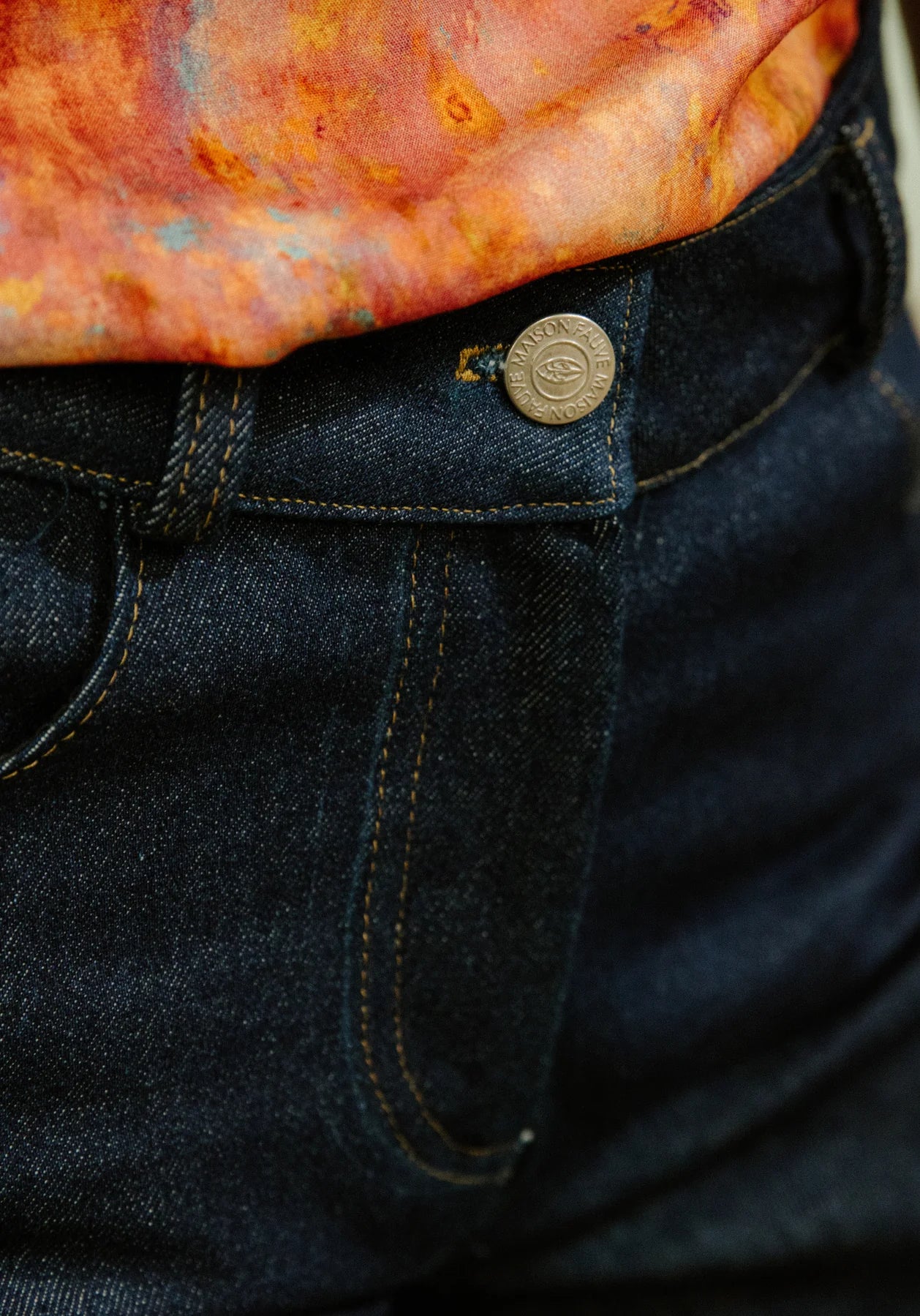 Papírový střih Worn Jeans || Kalhoty