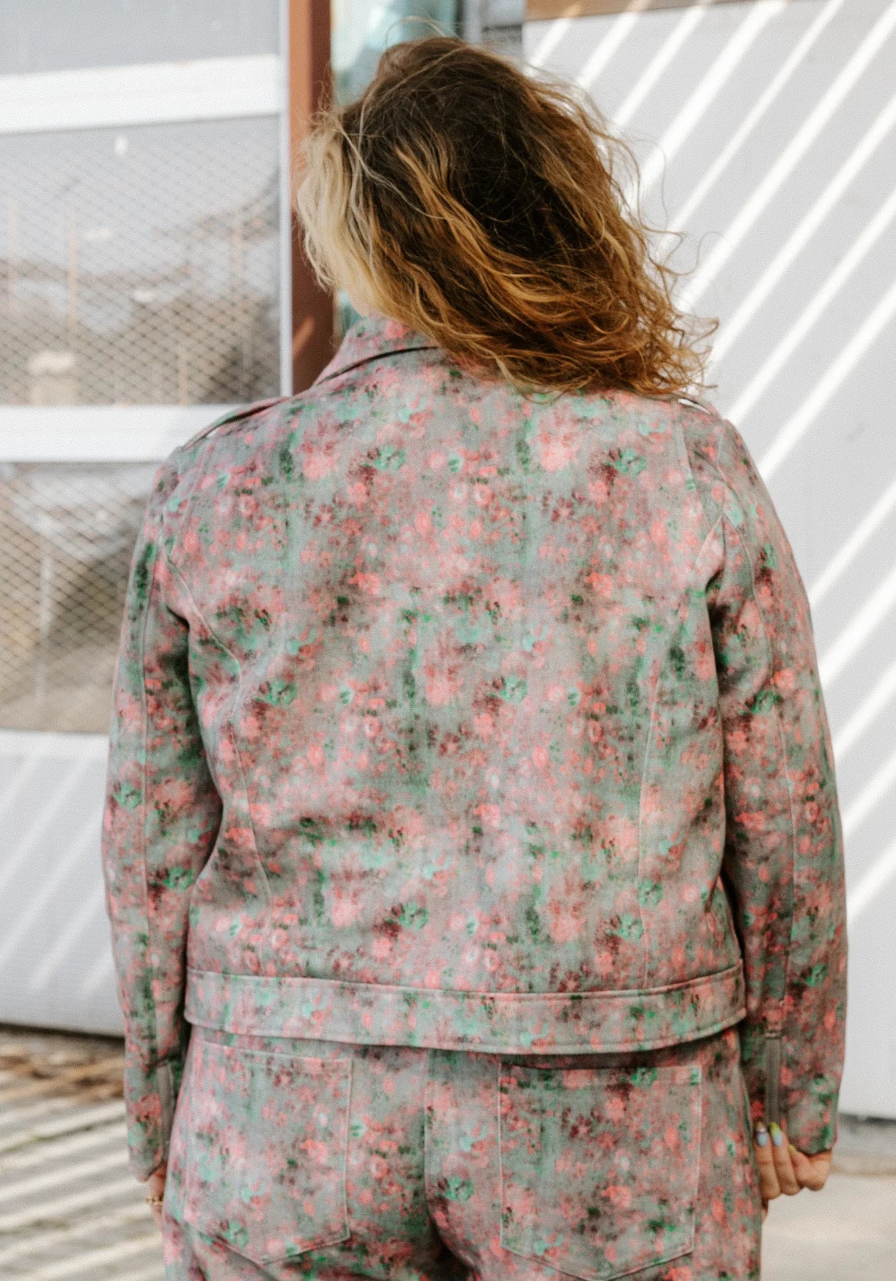 Papírový střih Misfit Perfecto|| Bunda