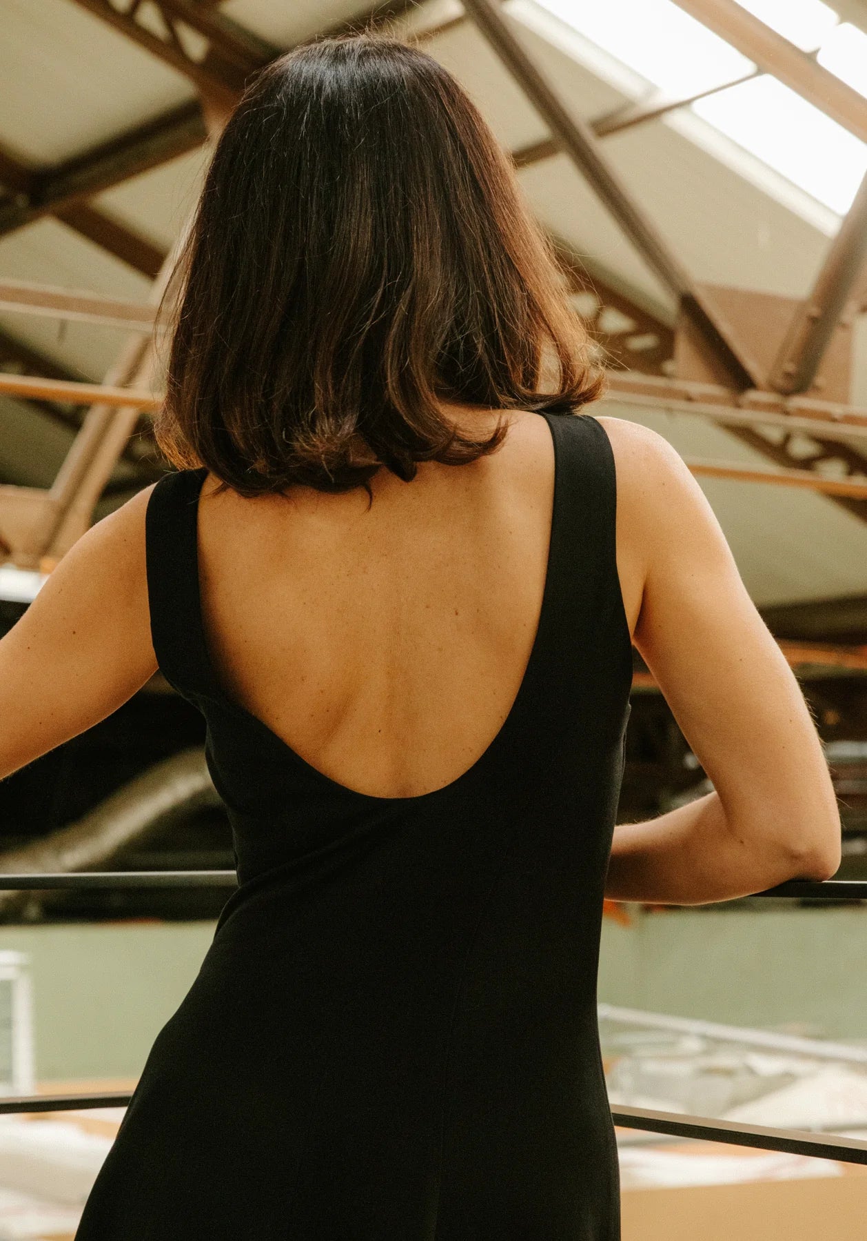 Papírový střih Linger|| Šaty