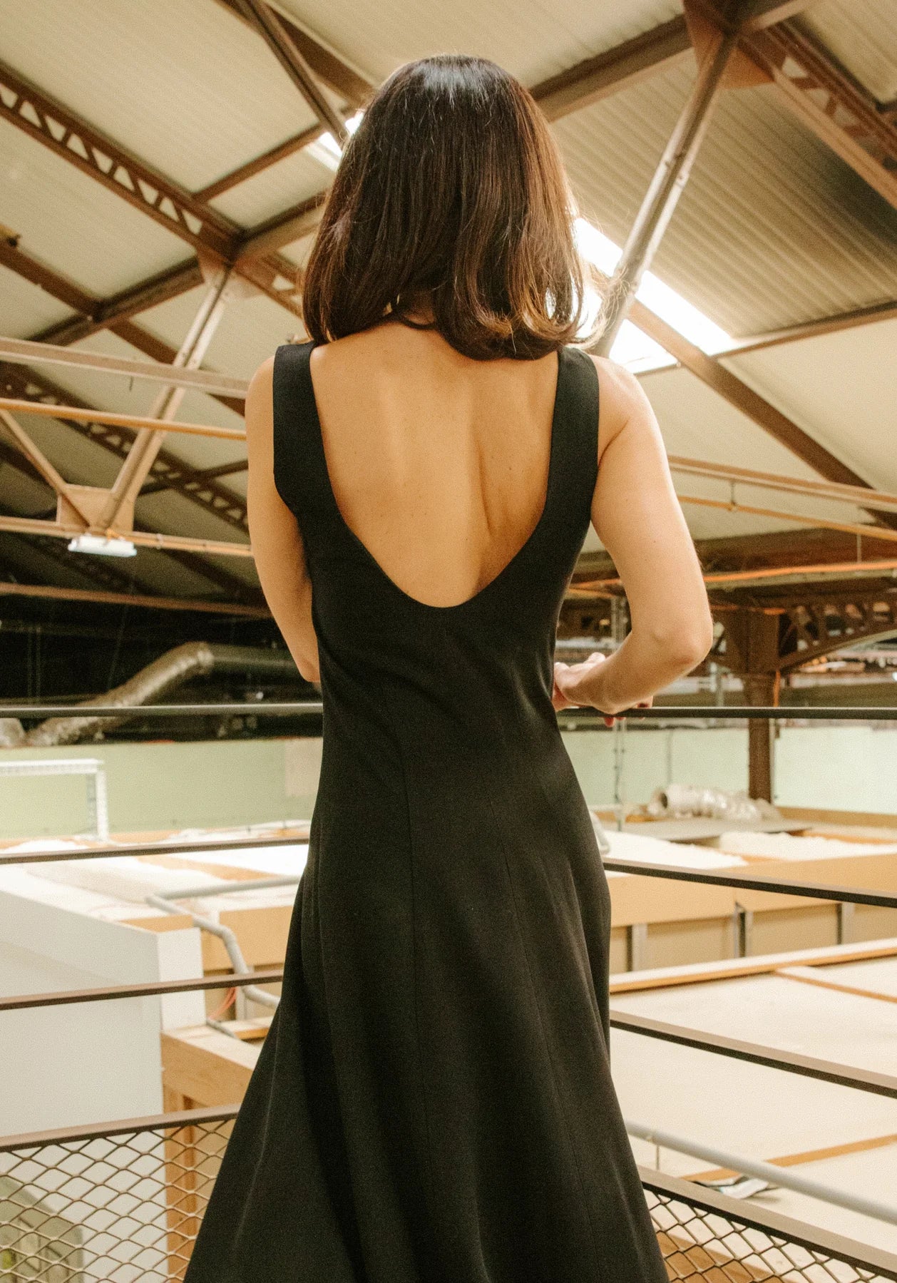 Papírový střih Linger|| Šaty