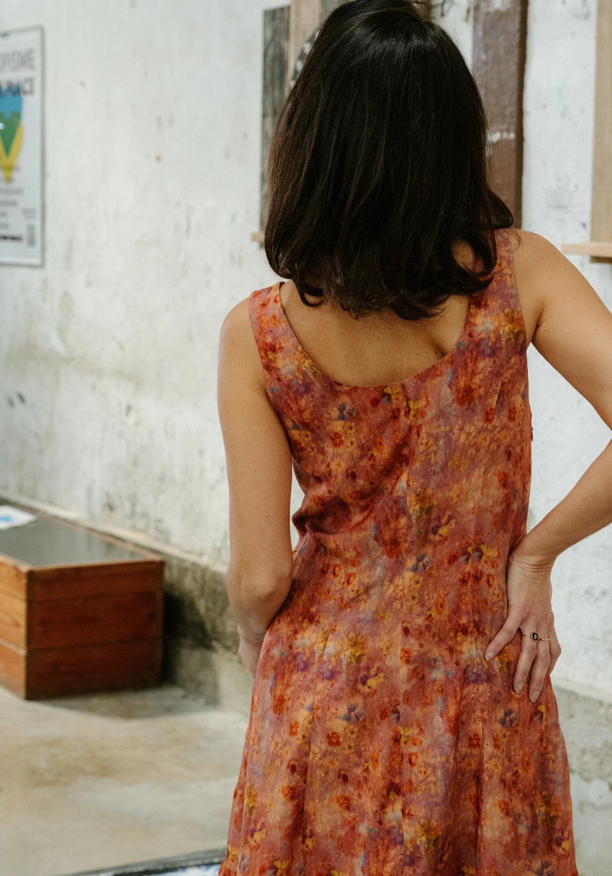 Papírový střih Linger|| Šaty